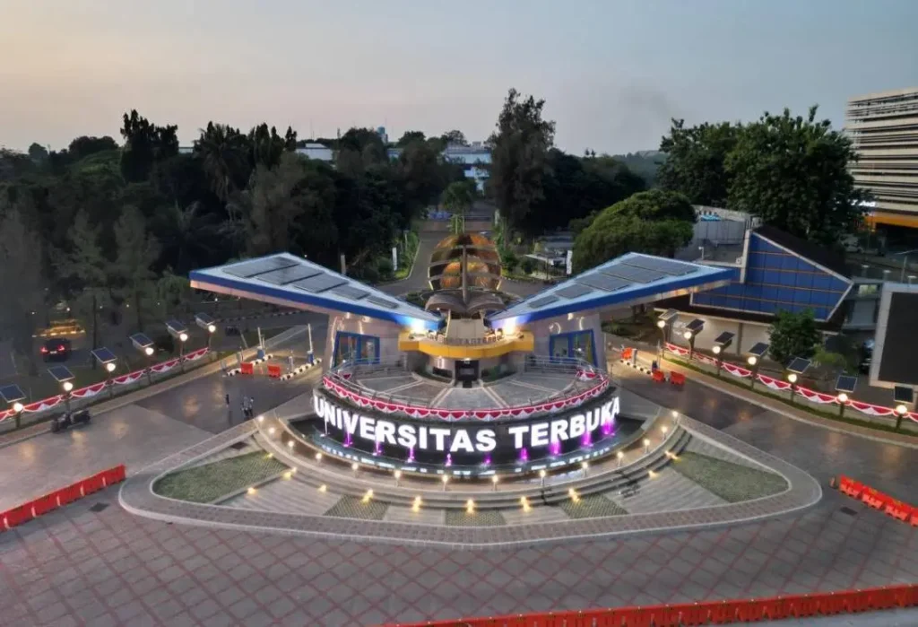 Universitas Terbuka Kalahkan Kampus Terkenal, Jadi Pencetak ASN Terbanyak!