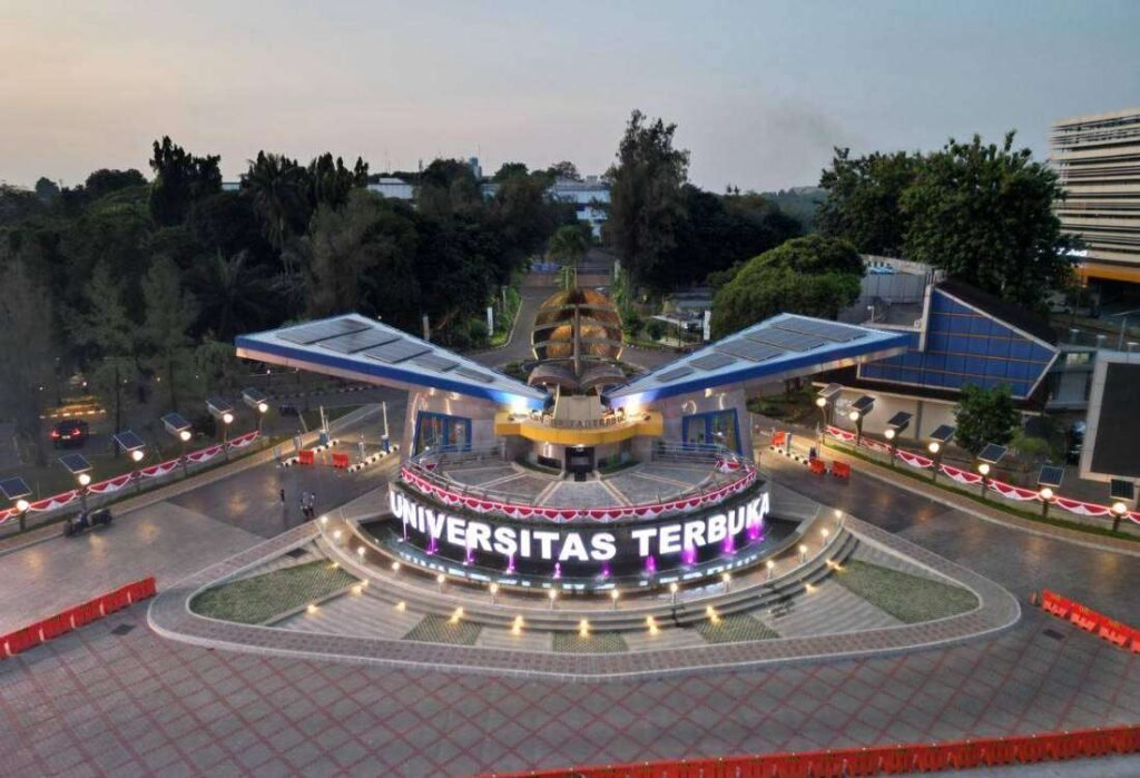 Kuliah, Kerja, dan Mewujudkan Mimpi—Semua Bisa Berjalan Bersamaan di Kampus ini